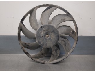 Recambio de electroventilador para renault master ii phase 2 combi 1.9 diesel referencia OEM IAM 7701043675 