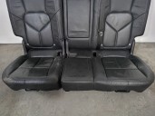 Recambio de asientos traseros para porsche cayenne (typ 92aa) 3.0 v6 tdi cat referencia OEM IAM 95852240587 CUERO NEGRO 5 PUERTA