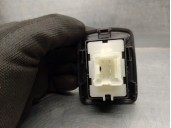 Replacement front right window lift switch for Dacia Sandero II 1.5 Blue dCi diesel FAP CAT OEM IAM reference 0024008901 0