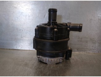 Recambio de bomba agua para dacia sandero ii 1.5 blue dci diesel fap cat referencia OEM IAM 0392024088  