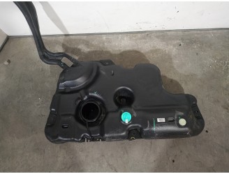 Recambio de deposito combustible para dacia sandero ii 1.5 blue dci diesel fap cat referencia OEM IAM 172037951R  CAMPA CESTA 36