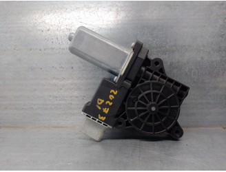 Recambio de motor elevalunas delantero izquierdo para dacia sandero ii 1.5 blue dci diesel fap cat referencia OEM IAM 807211440R