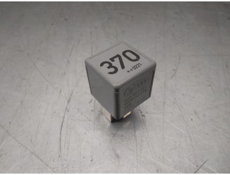 Recambio de rele para audi a6 berlina (4b2) 2.5 v6 24v tdi referencia OEM IAM 8D0951253  