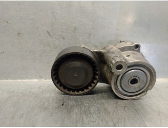 Replacement auxiliary belt tensioner for Opel Astra K Sports Tourer 1.6 Biturbo CDTi DPF OEM IAM reference 55570067 55570067 GM