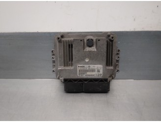 Recambio de centralita motor uce para alfa romeo 147 (190) 1.9 jtd 120 progression referencia OEM IAM 55200669 0281012301 BOSCH