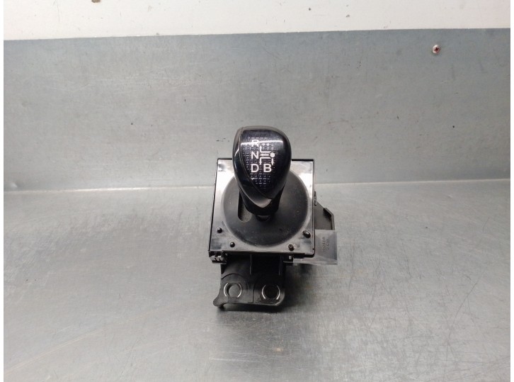 Recambio de palanca cambio para toyota auris 1.8 16v (híbrido) referencia OEM IAM 3355012J20 AUTOMATICO 