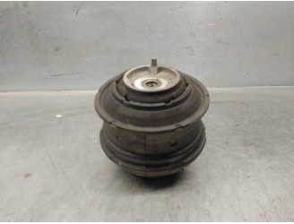 Recambio de soporte motor derecho para mercedes-benz clase e (w210) berlina diesel 2.7 cdi 20v cat referencia OEM IAM 2102403017