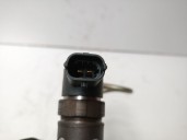 Recambio de inyector para hyundai matrix (fc) 1.5 crdi cat referencia OEM IAM 338002A400 