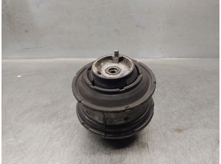 Recambio de soporte motor izquierdo para mercedes-benz clase e (w210) berlina diesel 2.7 cdi 20v cat referencia OEM IAM 21024028