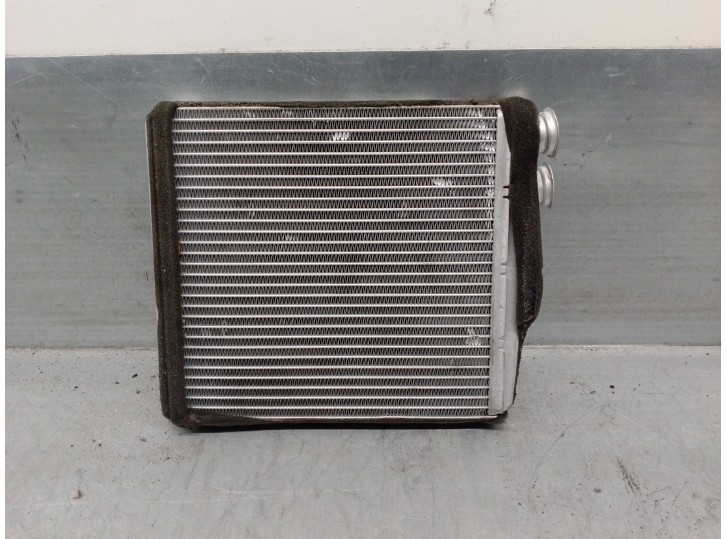 Replacement heating / air conditioning radiator for Volvo V60 Kombi 2.0 Diesel CAT OEM IAM reference 30767275 