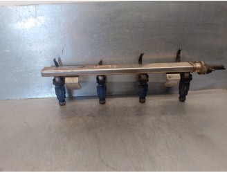 Recambio de rampa inyectora para hyundai i30 1.4 cat referencia OEM IAM 3531028000 60201C992 