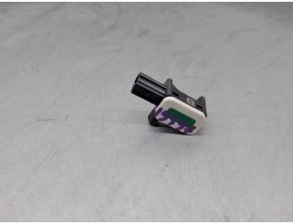 Recambio de sensor airbag para volvo v60 kombi 2.0 diesel cat referencia OEM IAM 8V4T14B006AA 