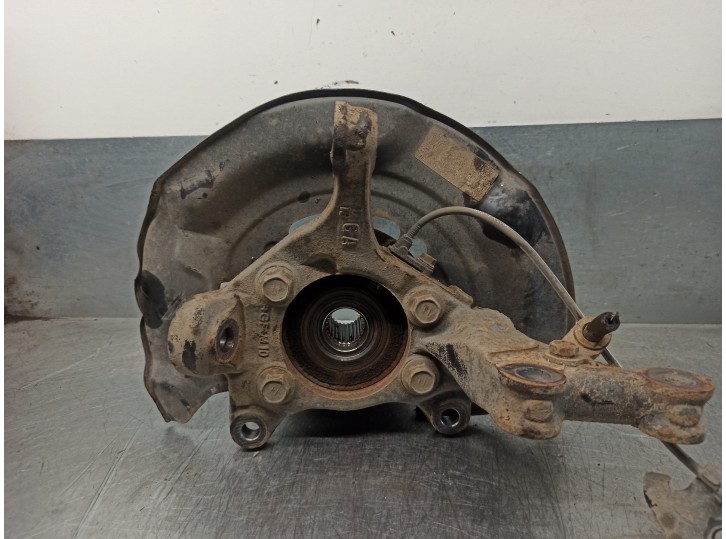 Recambio de mangueta delantera izquierda para toyota auris 1.8 16v (híbrido) referencia OEM IAM 4321205090  