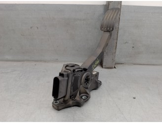 Replacement pedal potentiometer for Volvo V60 Kombi 2.0 diesel CAT OEM IAM reference 31329062 6PV01083416 HELLA