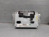 Replacement multifunction display for Volvo V60 Kombi 2.0 diesel CAT OEM IAM reference 31357023 7609501532 BOSCH