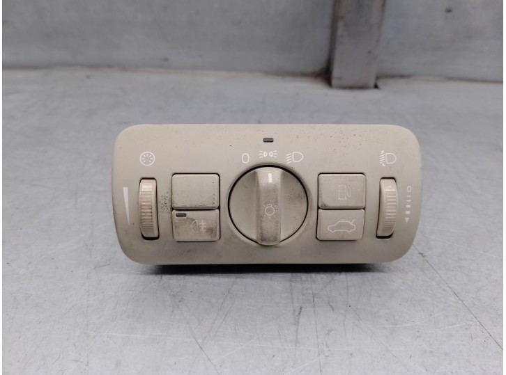Recambio de mando luces salpicadero para volvo v60 kombi 2.0 diesel cat referencia OEM IAM 30739421 