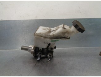 Recambio de bomba freno para kia optima 1.7 crdi cat referencia OEM IAM 58510D4770  