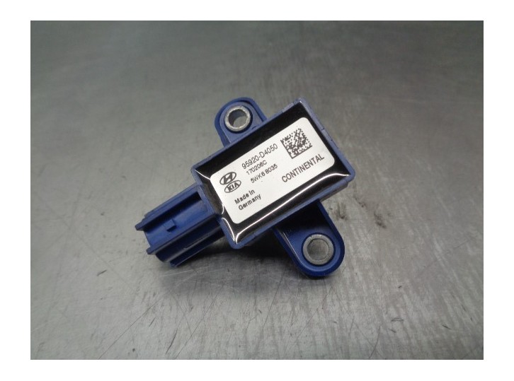 Recambio de sensor impacto para kia optima 1.7 crdi cat referencia OEM IAM 95920D4050 