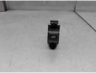 Recambio de mando elevalunas delantero derecho para volvo v60 kombi 2.0 diesel cat referencia OEM IAM 31272012  