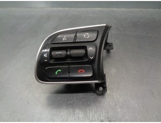 Replacement steering wheel control for Kia Optima 1.7 CRDi cat OEM IAM reference 96710D4130 