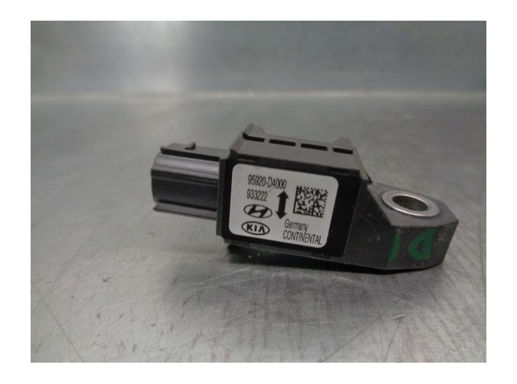 Recambio de sensor impacto para kia optima 1.7 crdi cat referencia OEM IAM 95920D4000 