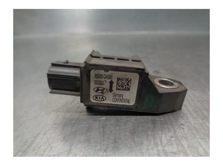 Recambio de sensor impacto para kia optima 1.7 crdi cat referencia OEM IAM 95920D4000 