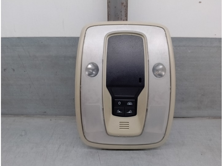 Recambio de luz interior para volvo v60 kombi 2.0 diesel cat referencia OEM IAM 39806307  