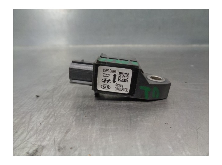 Recambio de sensor impacto para kia optima 1.7 crdi cat referencia OEM IAM 95920D4000 