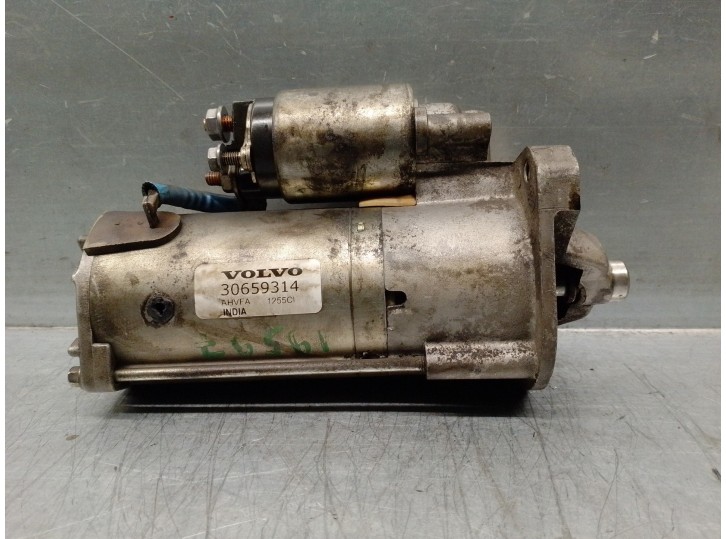 Replacement starter motor for Volvo V60 Kombi 2.0 diesel CAT OEM IAM reference 30659314 AHVFA 