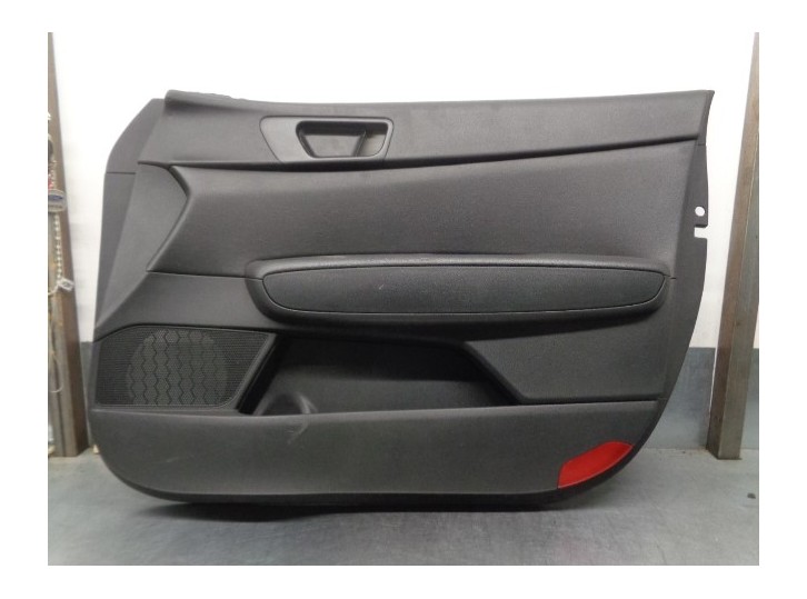 Replacement front right door trim for Kia Optima 1.7 CRDi cat OEM IAM reference 82302D4890 82308D4070 5 DOORS