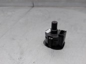 Recambio de boton airbag para volvo v60 kombi 2.0 diesel cat referencia OEM IAM 30795214 