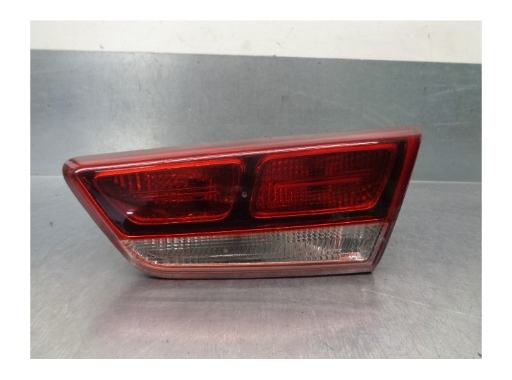 Replacement right rear light for Kia Optima 1.7 CRDi cat OEM IAM reference 92404D4050 HATCHBACK 4 DOORS