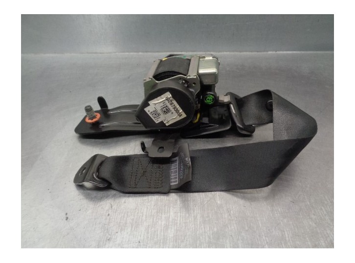 Replacement rear right seat belt for Kia Optima 1.7 CRDi cat OEM IAM reference 89820D4200 WITH PRETENSIONER 4 DOOR