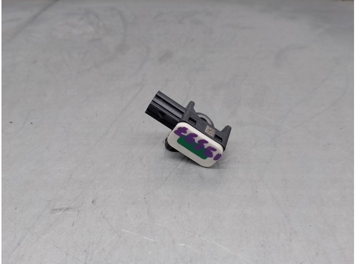 Recambio de sensor airbag para volvo v60 kombi 2.0 diesel cat referencia OEM IAM 8V4T14B006AA 