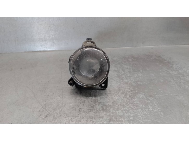 Recambio de faro antiniebla derecho para volkswagen golf v berlina (1k1) 2.0 tdi referencia OEM IAM 1K0941700A 