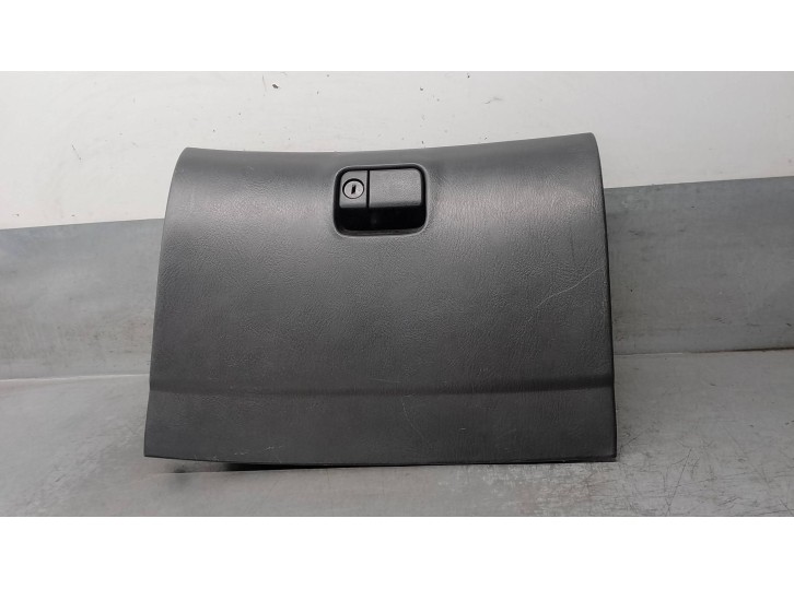 Recambio de guantera para mazda 323 berlina f/s (bj) 2.0 turbodiesel referencia OEM IAM BJ3A64030A 