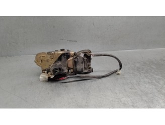 Recambio de cerradura puerta trasera izquierda para mazda 323 berlina f/s (bj) 2.0 turbodiesel referencia OEM IAM B25E73310C 2 P