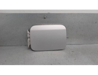 Recambio de tapa exterior combustible para mazda 323 berlina f/s (bj) 2.0 turbodiesel referencia OEM IAM B25R42410A  