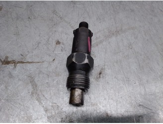 Recambio de inyector para volvo serie 460 1.9 turbodiesel referencia OEM IAM LCR6735401D LUCAS