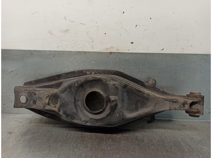 Replacement rear right lower suspension arm for Mercedes-Benz E-Class (W210) saloon 320 (210.065) OEM IAM reference