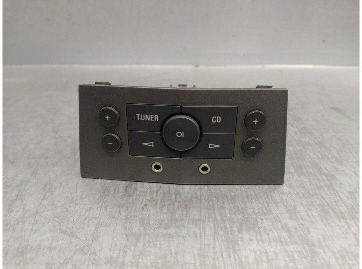 Recambio de mando multifuncion para opel astra h ber. 1.7 16v cdti referencia OEM IAM 1333066  