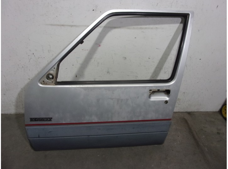 Recambio de puerta delantera izquierda para renault 5 (b/c40) 1.4 referencia OEM IAM 7751470932 GRIS 5 PUERTAS