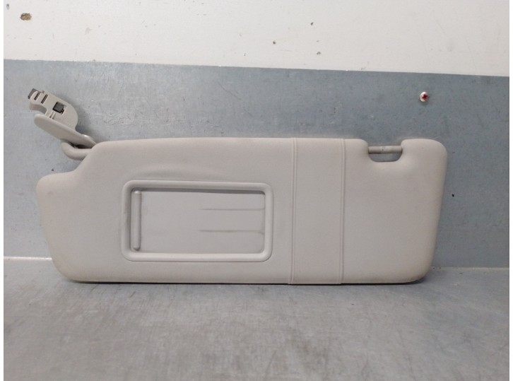 Recambio de parasol izquierdo para audi a3 (8p) 1.9 tdi referencia OEM IAM 8P0857551 