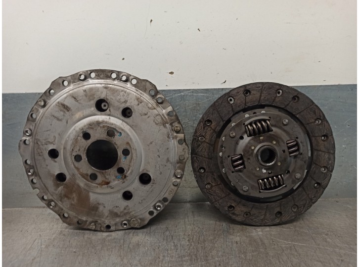 Recambio de kit embrague para audi a3 (8l) 1.6 referencia OEM IAM 06A141025Q 321003311 LUK