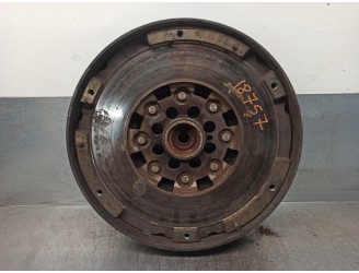 Recambio de volante motor para mercedes-benz sprinter 02.00  caja cerrada 2.2 cdi cat referencia OEM IAM A6110300605  