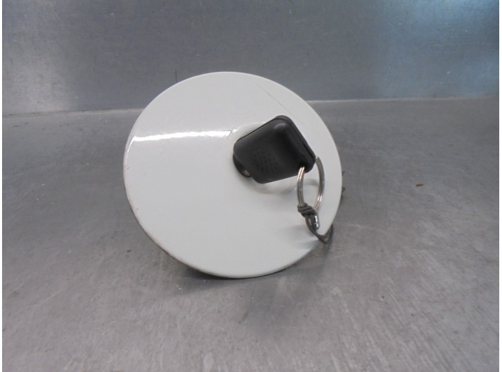 Recambio de tapa exterior combustible para renault clio i fase i+ii (b/c57) 1.2 referencia OEM IAM 7700829695 