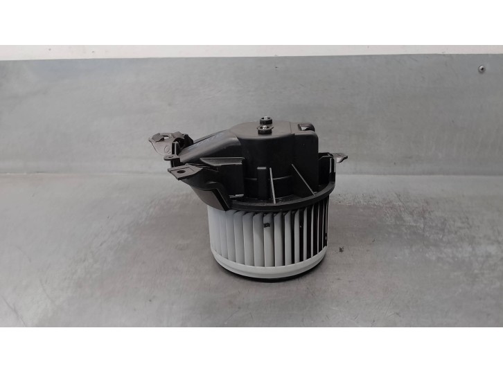 Recambio de motor calefaccion para fiat 1100-1900 (101_) 1100 referencia OEM IAM 77366856  