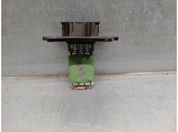 Recambio de resistencia calefaccion para dacia sandero ii 1.0 12v cat referencia OEM IAM 271504503R  DENSO