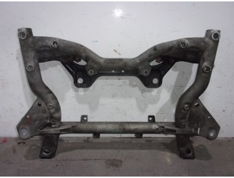 Recambio de puente delantero para mercedes-benz clase c (w204) familiar 2.1 cdi cat referencia OEM IAM A2046280557 CUNA MOTOR 