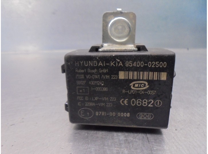 Recambio de centralita inmovilizador para hyundai getz (tb) 1.5 crdi cat referencia OEM IAM 9540002500 
